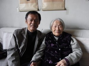 敬師松