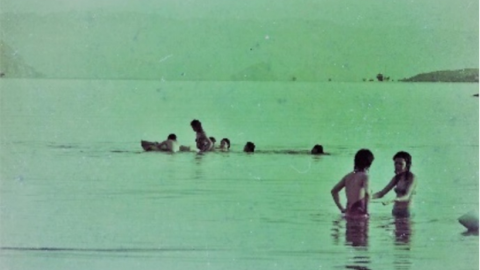 夏潮早曦