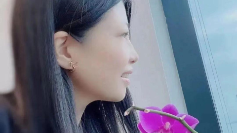 春的氣息如此濃郁！香港詩人萍兒：面向宇宙人生春暖花開