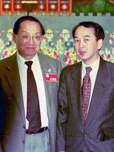 金庸並非只聽到一種聲音