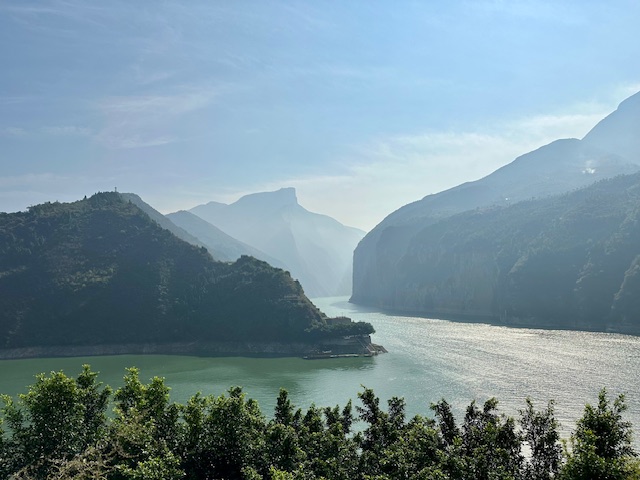 山水有相逢