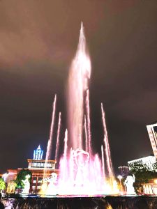 武林廣場之夜（外一首）
