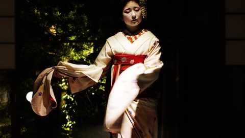 那個名叫千代的藝伎