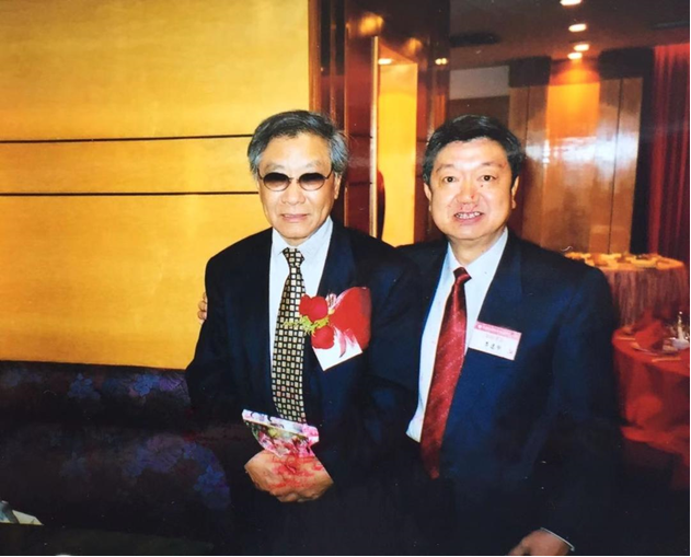 悼念多情詩人鄭愁予