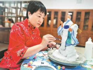 己巳夜懷父、綢衣燈公詠四傑