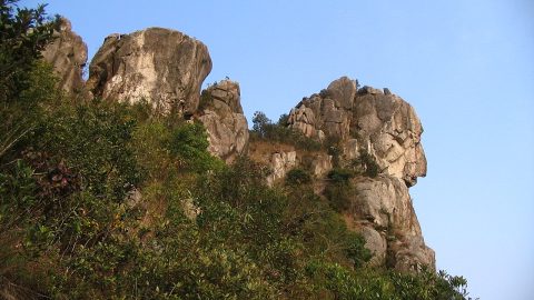 西江月．獅子山（外二首）